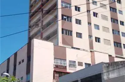 Apartamento com 3 quartos à venda na Rua Barão de Aratanha, Centro, Fortaleza