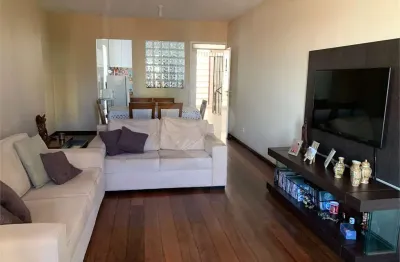 Apartamento com 3 quartos à venda na Rua Pinto Madeira, Centro, Fortaleza