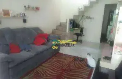 Sobrado 2 dormitórios, 2 vagas de garagem, sala,cozinha, 2 banheiros, quintal e área de serviço.