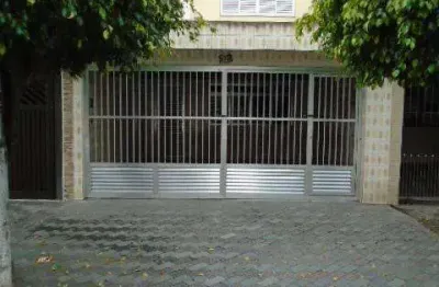 Sobrado com 3 dormitórios para alugar, 85 m² por r$ 2.928,51/mês - jardim takebe - diadema/sp