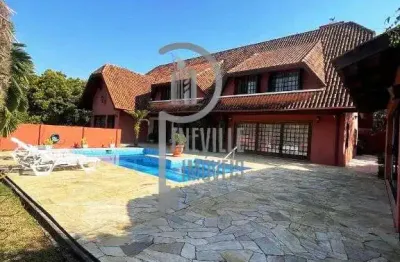 Casa de alto padrao em curitiba, em frente ao bosque gutierrez