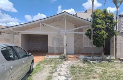 Casa com 3 quartos para alugar na Rua Aristeu de Castro Fernandes, 222, Maria Antonieta, Pinhais