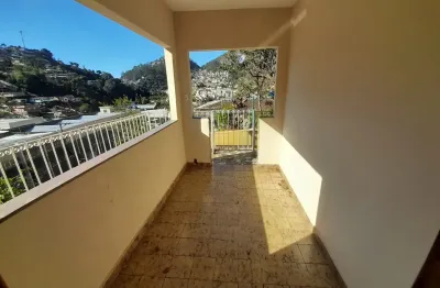 Casa com 3 quartos à venda no Quissama, Petrópolis 
