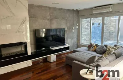 250m² de construção em condomínio fechado e com 05 dormitórios!!!