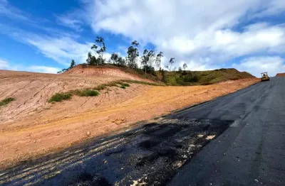 Terreno à venda no Jardins, Santana do Paraíso 