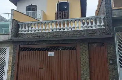 Casa com 3 quartos à venda na Rua Guaraja, 252, Vila Mazzei, São Paulo