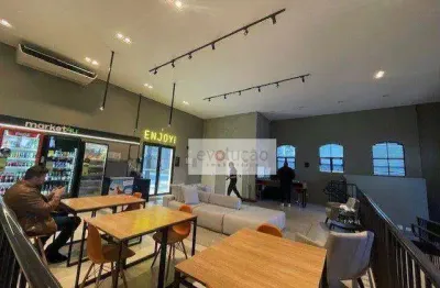 Studio novo no centro com excelente infra estrutura andar alto