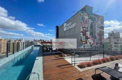 Studio novo no centro com excelente infra estrutura andar alto