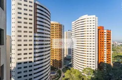 Apartamento com 3 quartos à venda na Avenida Iguaçu, 2960, Água Verde, Curitiba