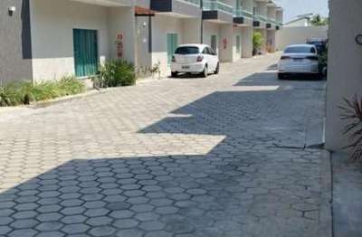 Casa para Venda em Lauro de Freitas, Buraquinho, 4 dormitórios, 4 suítes, 1 banheiro, 1 vaga