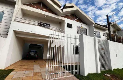 Casa em condomínio fechado com 3 quartos para alugar na Rua Pioneiro Ângelo Bertoni, 10622, Jardim Higienópolis, Maringá