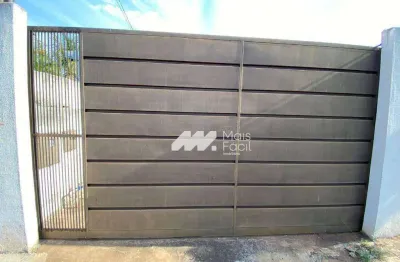 Casa com 2 quartos para alugar na Rua Cariovaldo Ferreira, 418, Zona 08, Maringá