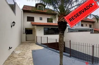 Casa com 2 quartos para alugar na rua santo amaro, 493, água verde, curitiba por r$ 4.000