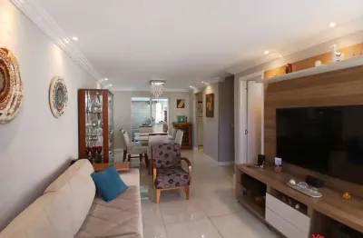 Casa com 3 quartos à venda na Rua Coronel José Leal Fontoura, 629, Xaxim, Curitiba por R$ 740.000