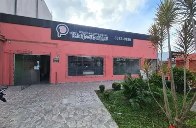 Casa comercial para alugar na avenida presidente kennedy, 612, rebouças, curitiba por r$ 4.500
