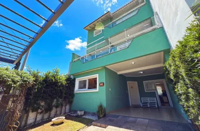 Casa com 4 quartos à venda na Rua Canísio Binsfeld, 341, Hípica, Porto Alegre