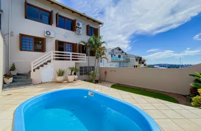 Casa com 4 quartos à venda na Rua Pedro Carneiro Pereira, 1, Teresópolis, Porto Alegre