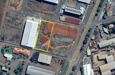 Terreno industrial/ comercial -  1800 m² por r$ 650.000