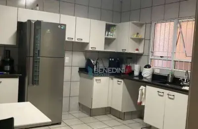 Casa sobrado de 284m² com 03 suites à venda - jardim califórnia