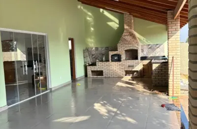 Se você busca conforto, lazer e localização privilegiada, essa chácara é a escolha ideal.