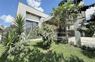 Casa mobiliada com 3 suites no condomínio terras de atibaia i - atibaia/sp
