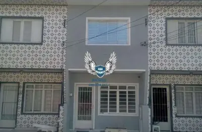 Sobrado em vila com portão no jaçanã, com 02 dormitórios e 01 vaga de garagem