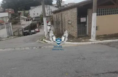 Casa assobradada de esquina na zona sul próximo shopping interlagos 03 dormitóri