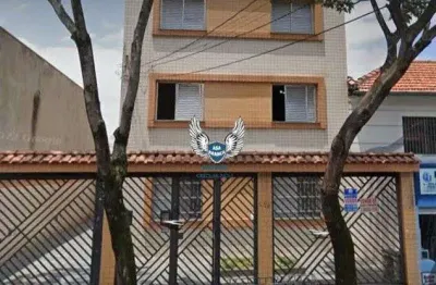 Apartamento térreo no tucuruvi com 02 dormitórios  a 10 minutos do metrô