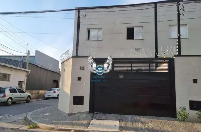 Sobrado no tucuruvi de esquina com 02 dormitórios e 02 vagas de garagem