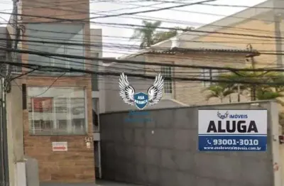 Ponto comercial na àgua fria ,com vagas de garagem no subsolo ( próximo à metrô)