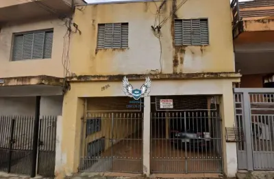 Casa assobradada no imirim de 02 dormitórios e 02 vagas de garagem