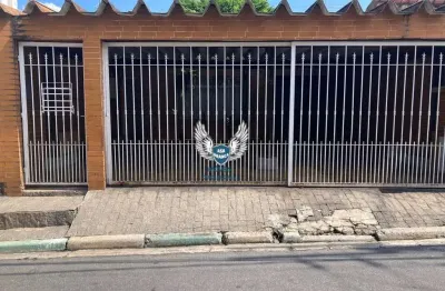 Casa térrea na vila mazzei 03 domitórios sendo 02 suítes e 04 vagas de garagem (