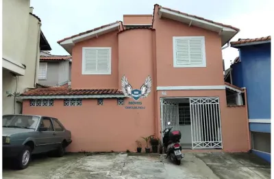 Sobrado em condominio fechado no tucuruvi 04 dormitórios e 02 vagas de garagem