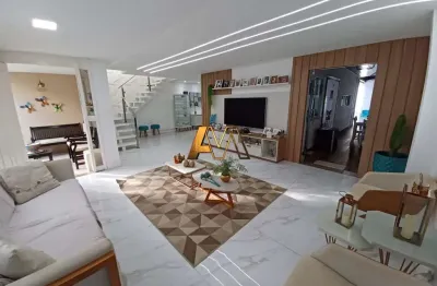 Casa em condomínio fechado com 5 quartos à venda na Rua da Brisa, 92, Itapuã, Salvador