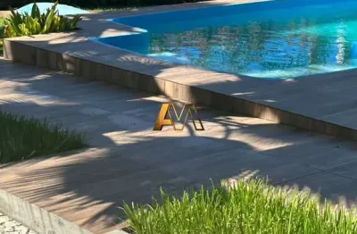 Casa em condomínio fechado com 4 quartos à venda na Rua Alameda Humaitá, 235, Guarajuba, Camaçari