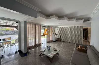 Casa em condomínio fechado com 4 quartos à venda na Avenida Octávio Mangabeira, sn, Jaguaribe, Salvador