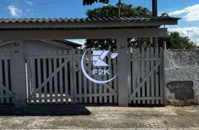 Terreno com 4 casas à venda  arujá 350m², 2 quartos, 1 banheiro e 2 vagas de gar