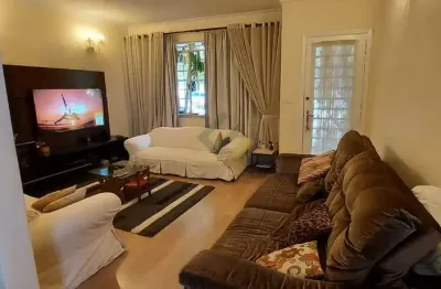 Casa com 3 quartos à venda na Rua Iperoig, Perdizes, São Paulo
