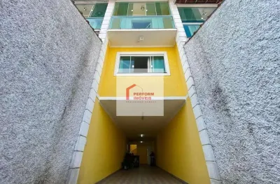 Sobrado frontal á venda no bairro vila carmosina / sp.
