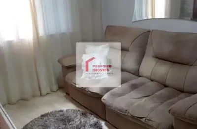 Casa em Condomínio à Venda na Vila Marieta, São Paulo-SP: 3 Quartos, 1 Suíte, 2 Banheiros, 2 Vagas de Garagem!