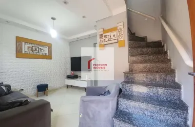 Casa em Condomínio à Venda em São Paulo-SP, Parada XV de Novembro: 2 Quartos, 1 Sala, 1 Banheiro, 1 Vaga, 56m².