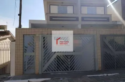 Residência de Luxo na Vila Ivone: Casa com 3 quartos, 1 suíte, 1 sala, 6 vagas na cidade de São Paulo-SP