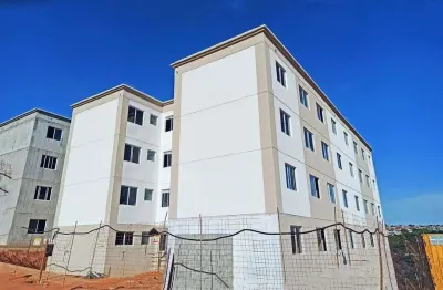 Apartamento novo com 02 quartos, sala, banheiro social, cozinha, área de serviço, garagem e pronto para morar.