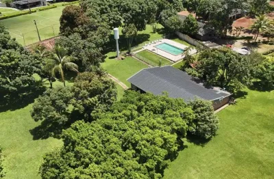 Chácara / sítio com 4 quartos à venda na Rua Hollywood, Jardim Novo Mundo, Goiânia