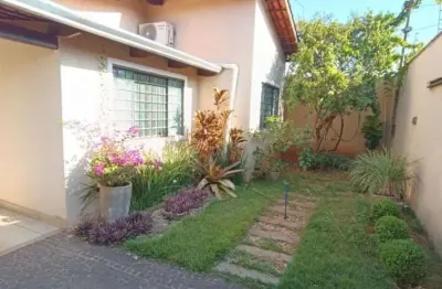 Casa de 212 m² com 03 suítes à venda por r$ 650.000 no parque flamboyant - aparecida de goiânia/go