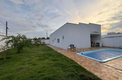 Casa de 200 m² com 03 quartos sendo 02 suítes à venda por r$ 750.000 no residencial vieira - trindade