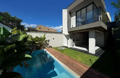 Sobrado de 217 m² com 03 suítes à venda por r$ 1.600.000 no jardim atlântico - goiânia