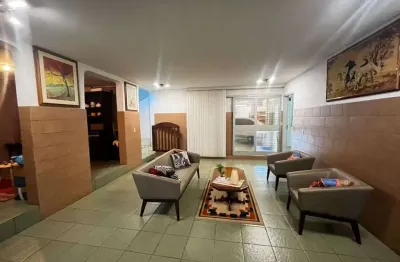 Sobrado de 420 m² com 04 quartos, à venda, por r$ 3.000.000  no setor nova suiça - goiânia