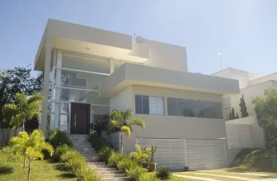 Sobrado de 404 m² com 03 suítes à venda por r$ 4.400.000 no alphaville flamboyant residencial araguaia - goiânia