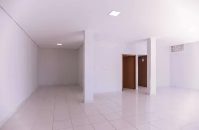 Loja de 87 m² para alugar por r$ 4.900,00/mensais no jardim américa - goiânia